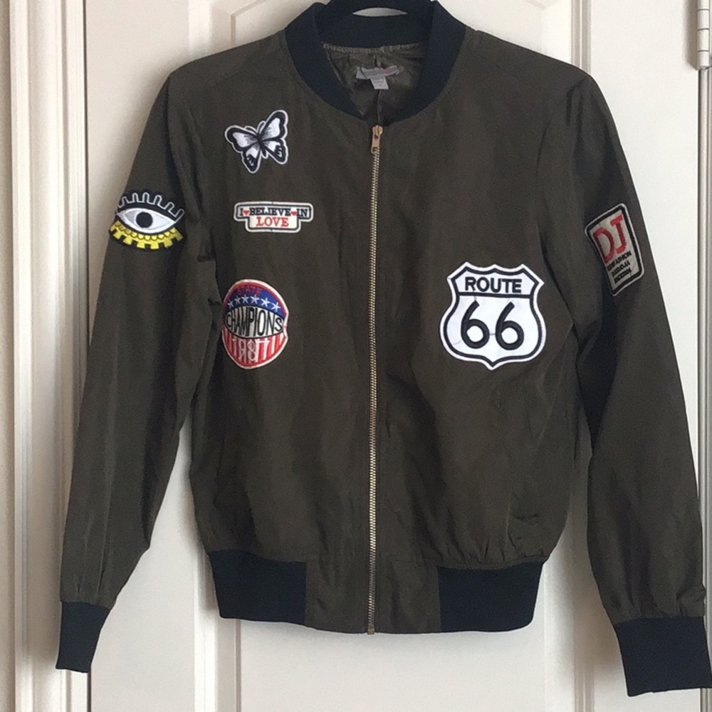 Casting LA zip up jacket with patches size S